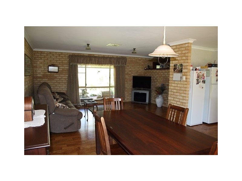 26924 Midlands Road, Irwin WA 6525