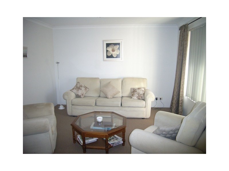 Unit 1- 14 Hosken, Dongara WA 6525
