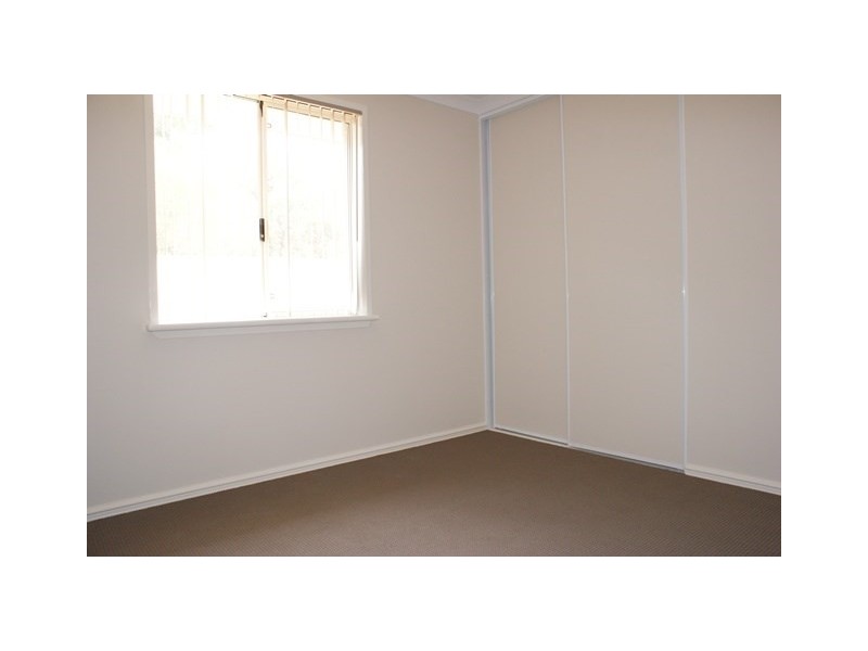 16 BAYLISS, Dongara WA 6525