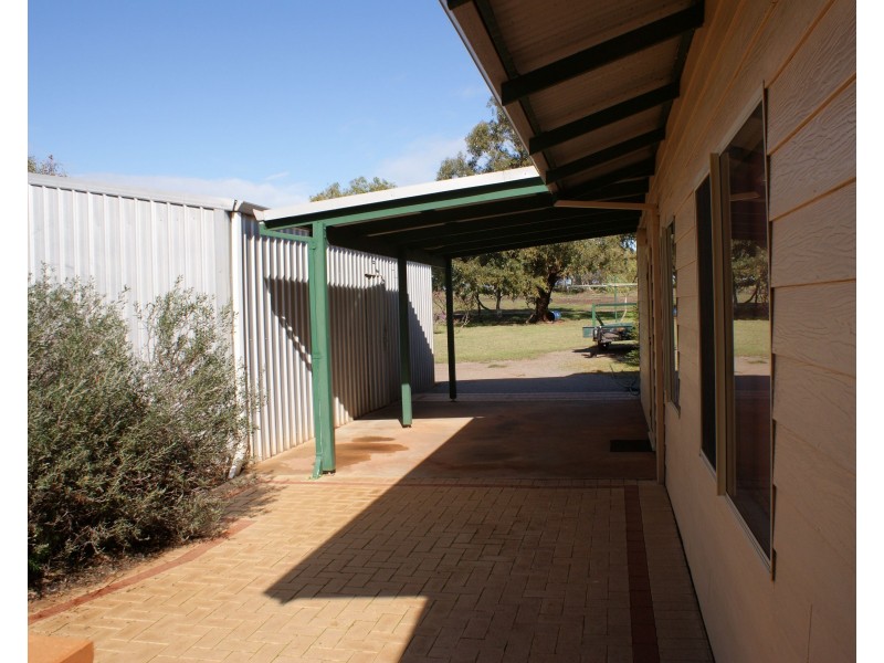 170 Padbury Road, Bookara WA 6525