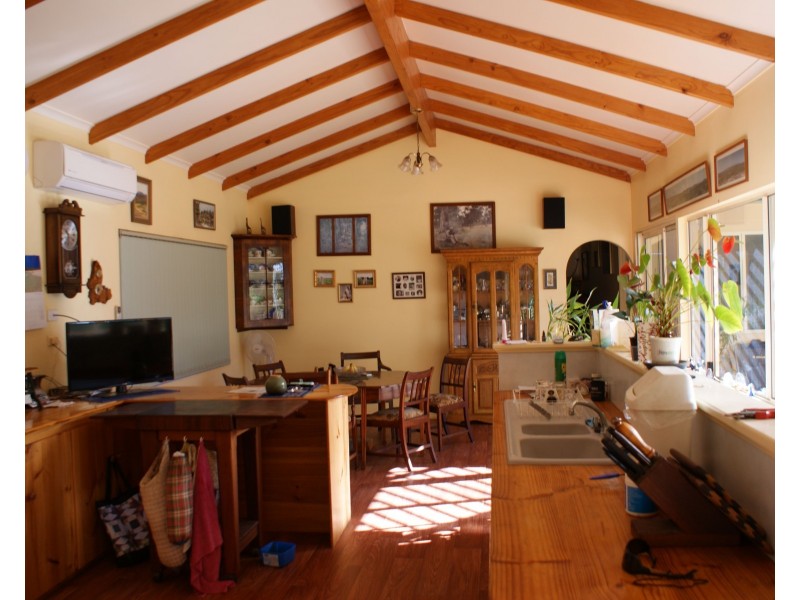 170 Padbury Road, Bookara WA 6525