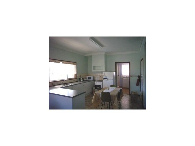 5 Carter Street, Three Springs WA 6519