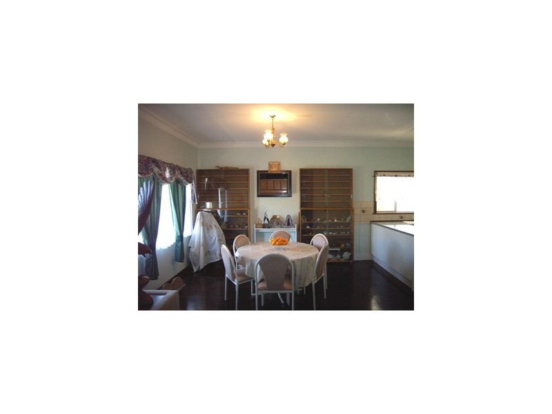 5 Carter Street, Three Springs WA 6519