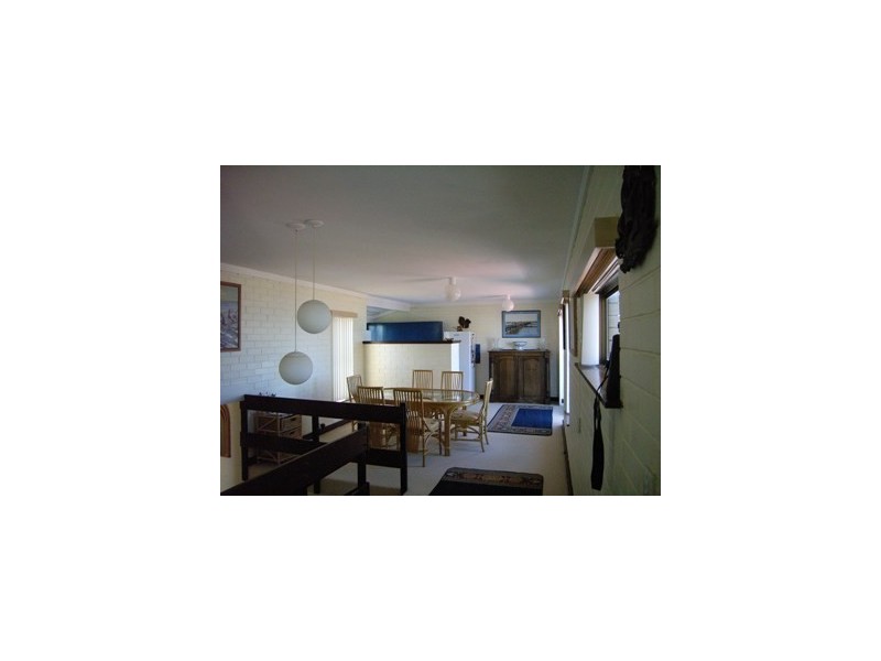 Unit 1/4 Coles Way, Port Denison WA 6525