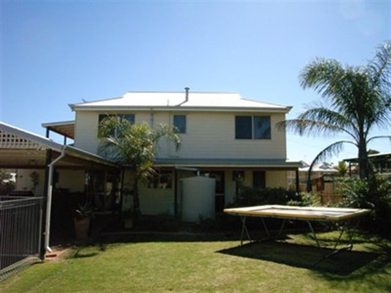 7 Bygrave Drive, Port Denison WA 6525