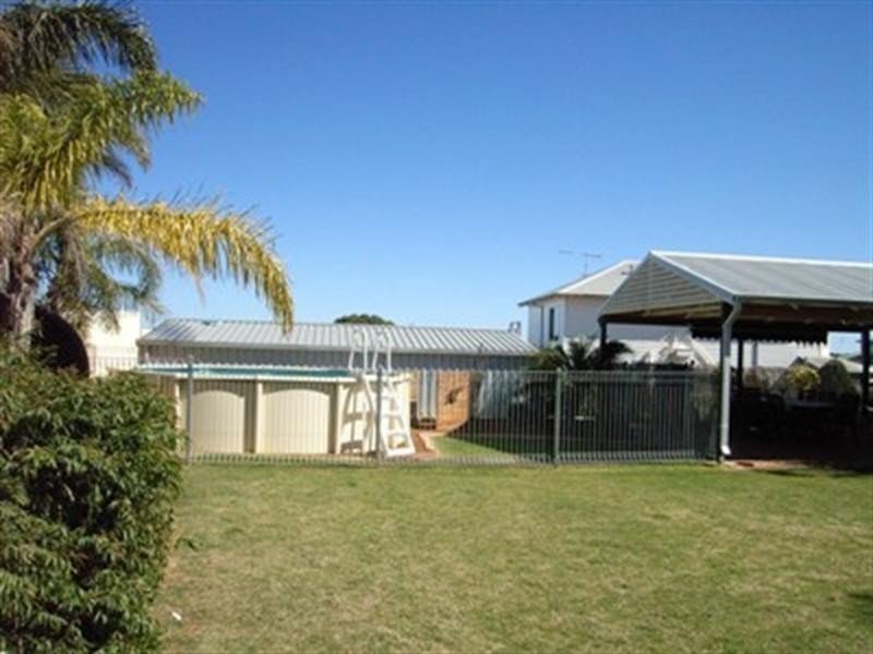 7 Bygrave Drive, Port Denison WA 6525