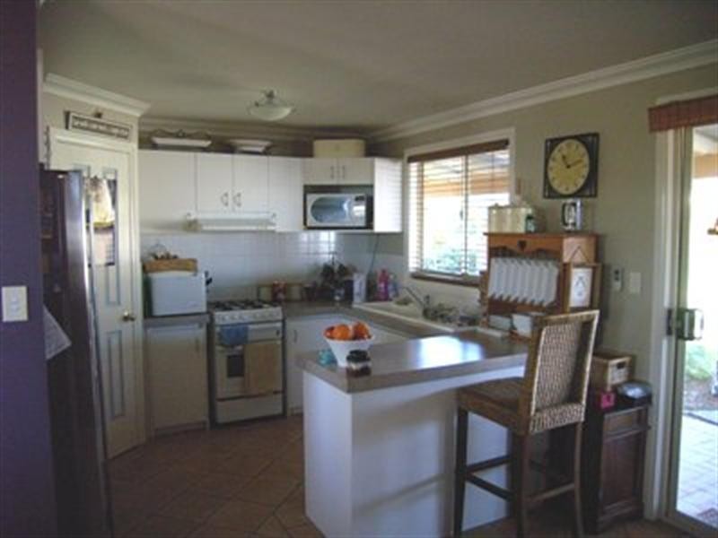 7 Bygrave Drive, Port Denison WA 6525