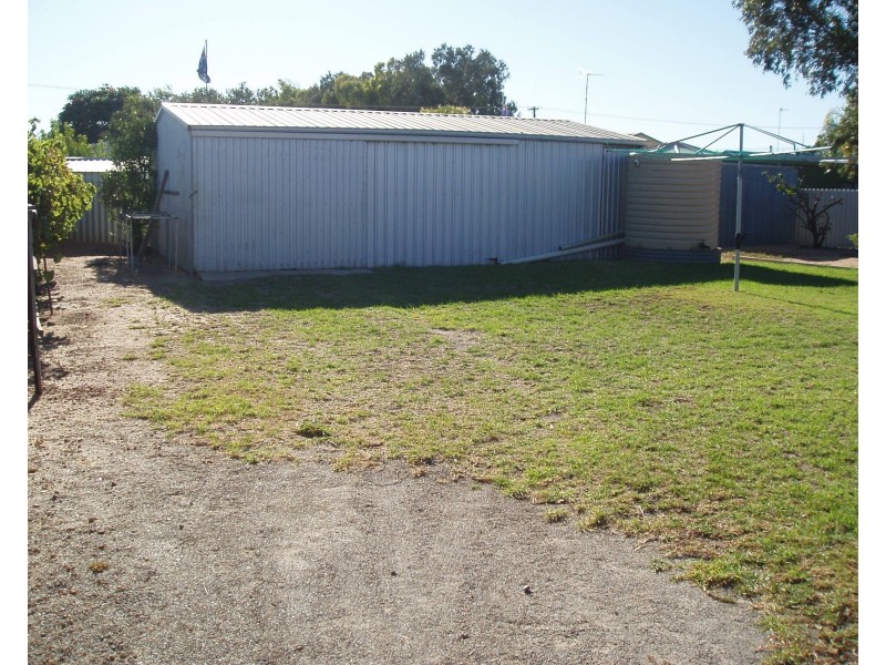 22 Dodd Street, Dongara WA 6525