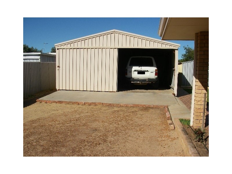 33 Richardson Road, Port Denison WA 6525