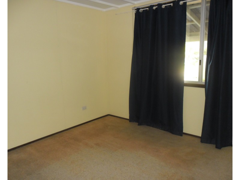 5 TOUCHE Street, Three Springs WA 6519