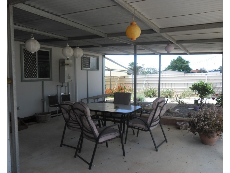 22 Railway Avenue, Carnamah WA 6517