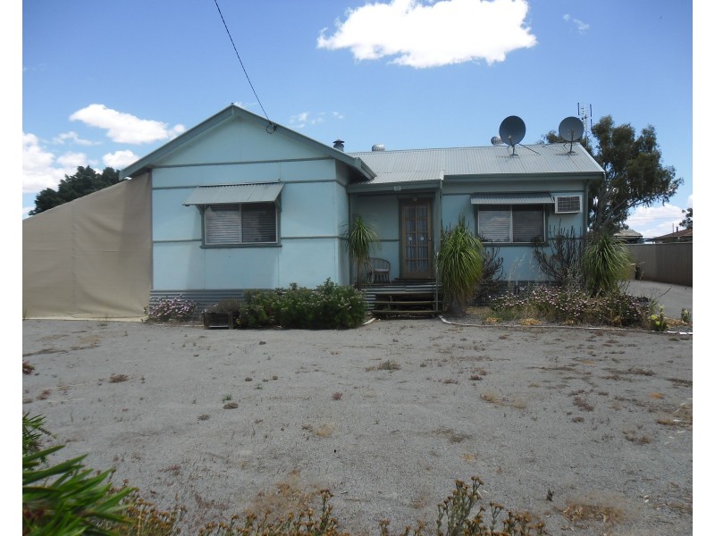 22 Railway Avenue, Carnamah WA 6517