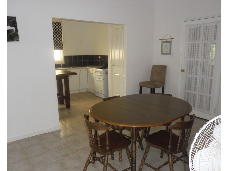 22 Railway Avenue, Carnamah WA 6517