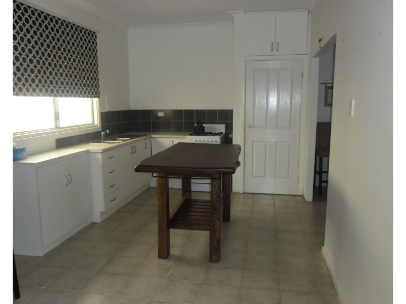 22 Railway Avenue, Carnamah WA 6517