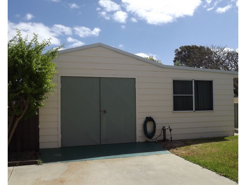 22 Downes Way, Port Denison WA 6525