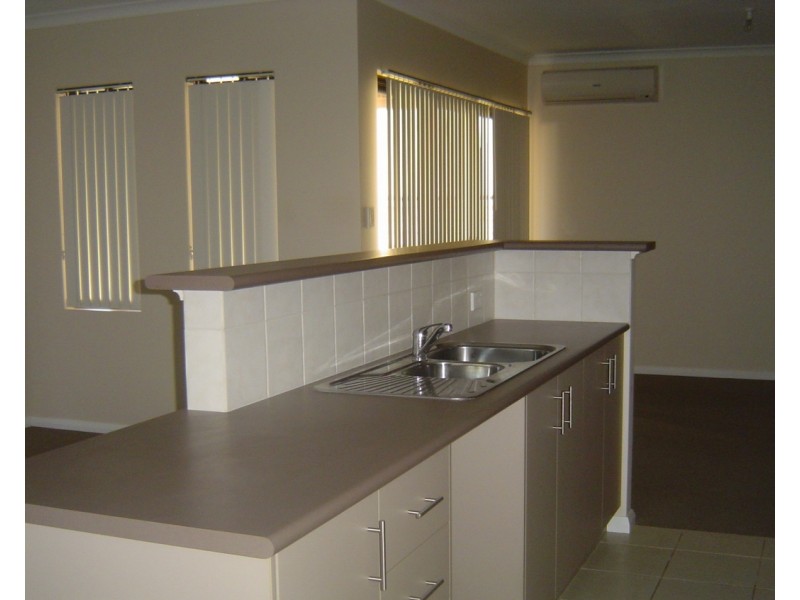 13 Damia Circle, Port Denison WA 6525