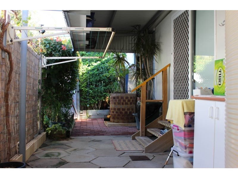 12/50 Waldeck Street, Dongara WA 6525