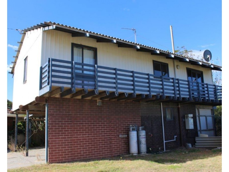 100 Point Leander Drive, Port Denison WA 6525