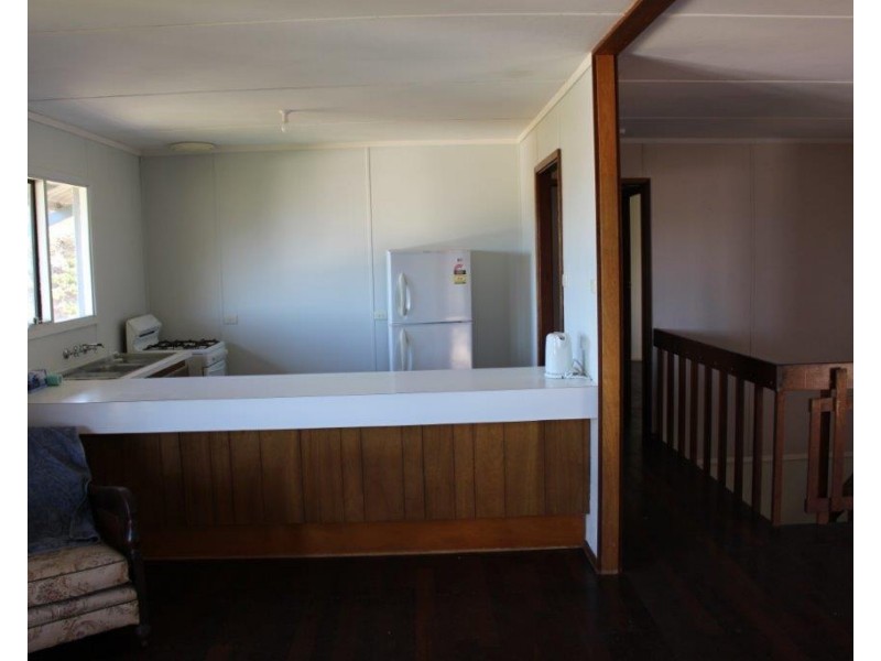 100 Point Leander Drive, Port Denison WA 6525