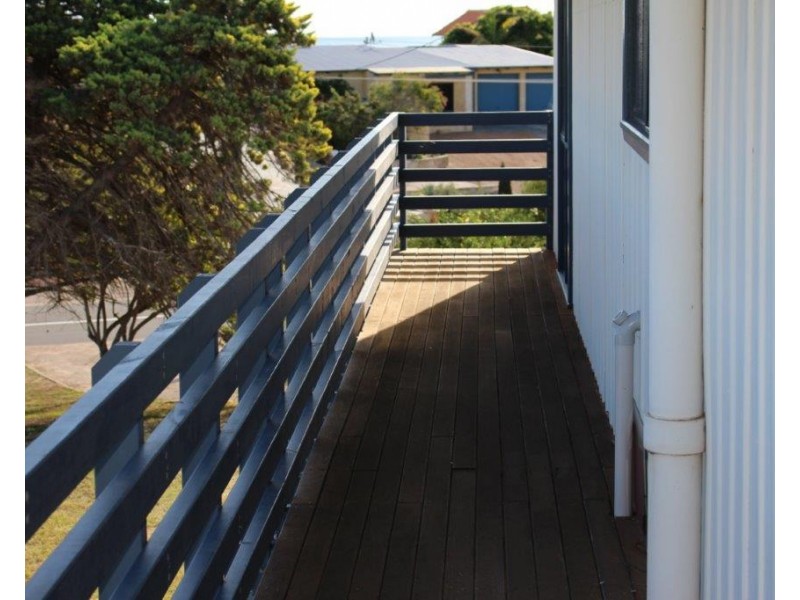 100 Point Leander Drive, Port Denison WA 6525