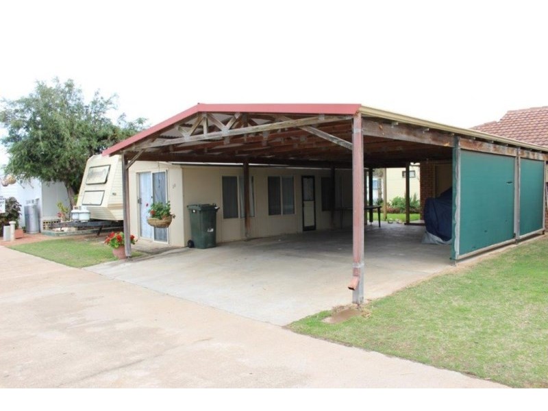 23/123 Point Leander Drive, Port Denison WA 6525