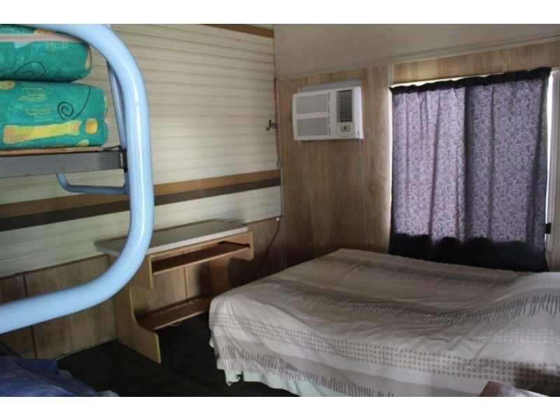 23/123 Point Leander Drive, Port Denison WA 6525