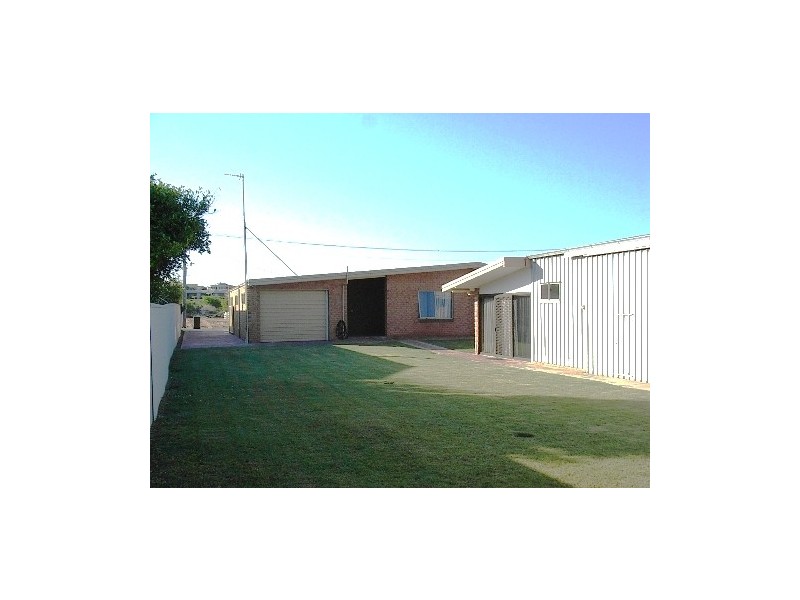 8 Fletcher Street, Port Denison WA 6525