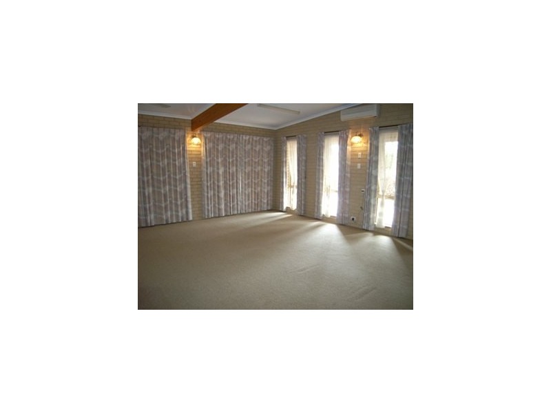 8 Fletcher Street, Port Denison WA 6525