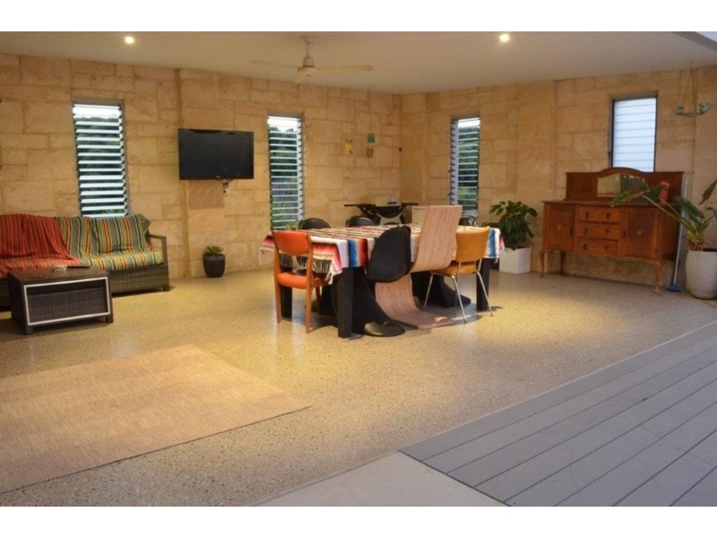 66 Hidden Valley Close, Dongara WA 6525