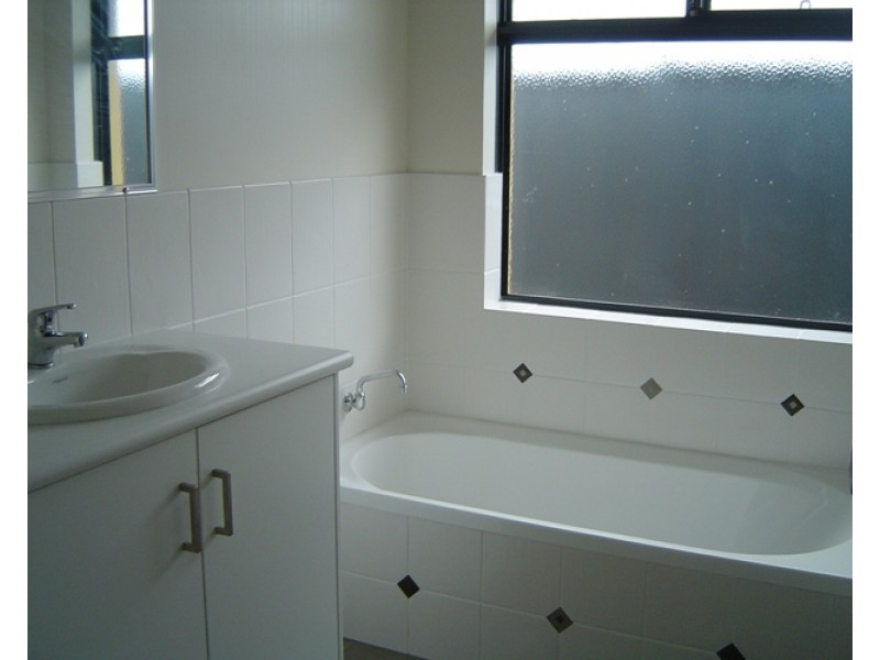 1 Gem Way, Dongara WA 6525