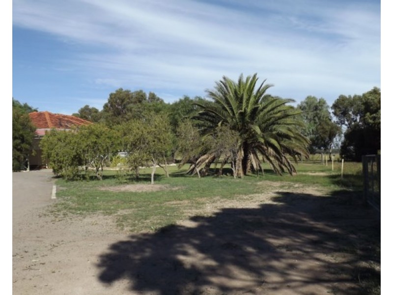 92 Fane Road, Bonniefield WA 6525