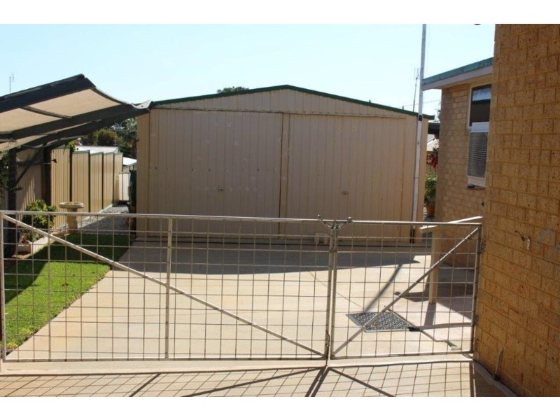 223 Point Leander Drive, Port Denison WA 6525