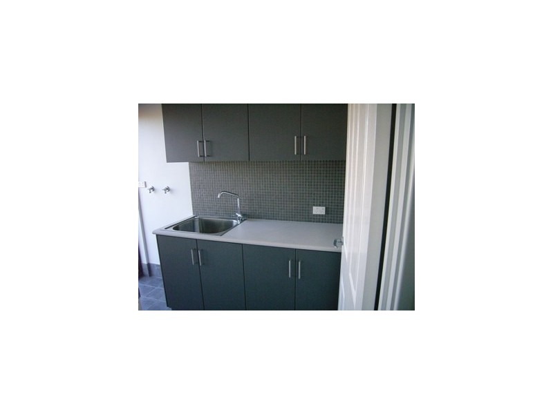 17 Gillam Drive, Dongara WA 6525