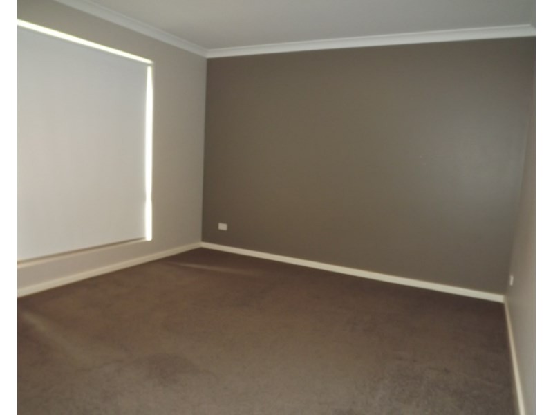 8 Mason Crescent, Port Denison WA 6525