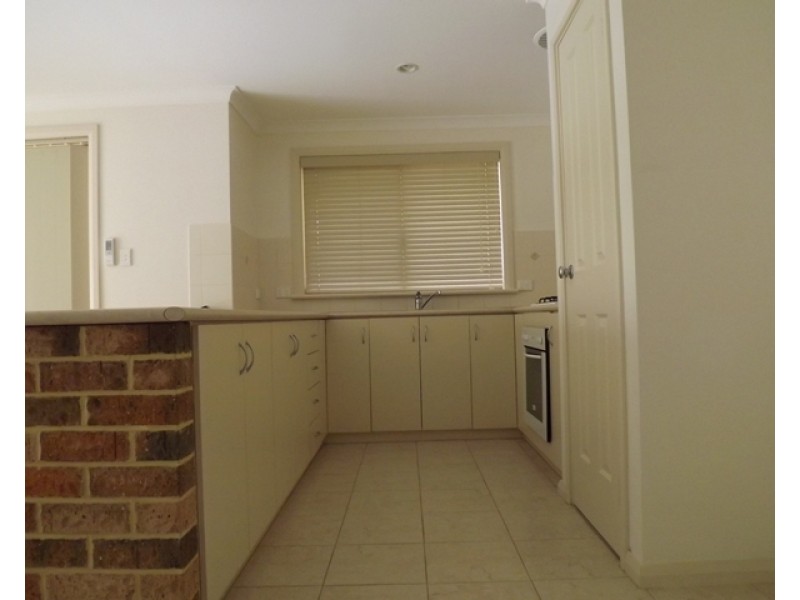 15 Premier Circle, Dongara WA 6525