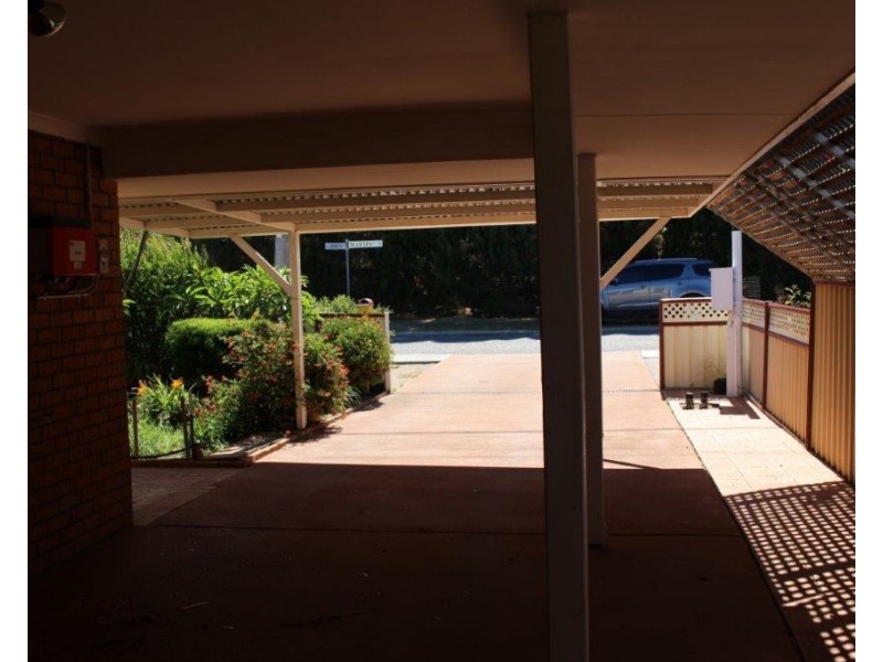 1C Irwin Crescent, Dongara WA 6525