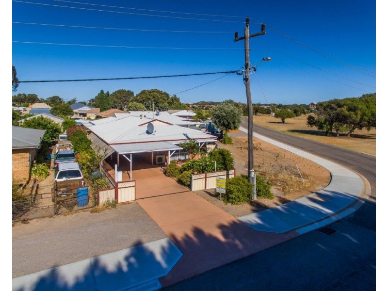 1C Irwin Crescent, Dongara WA 6525