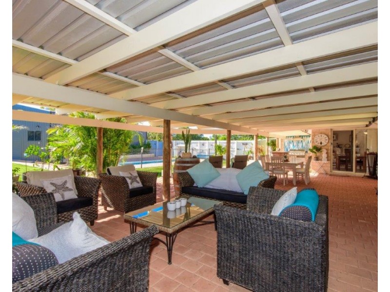 92 Brennand Road, Dongara WA 6525