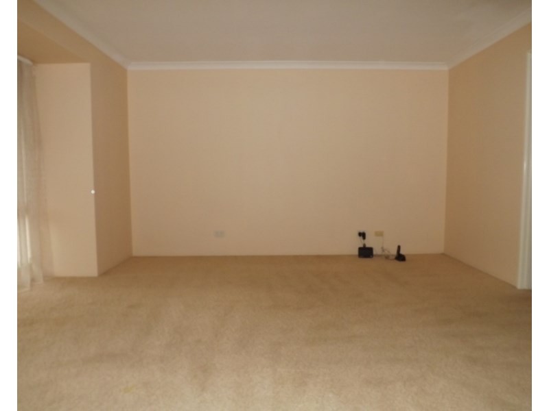 14 Massingham Place, Dongara WA 6525