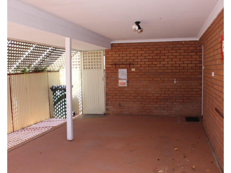 1 Irwin Crescent, Dongara WA 6525