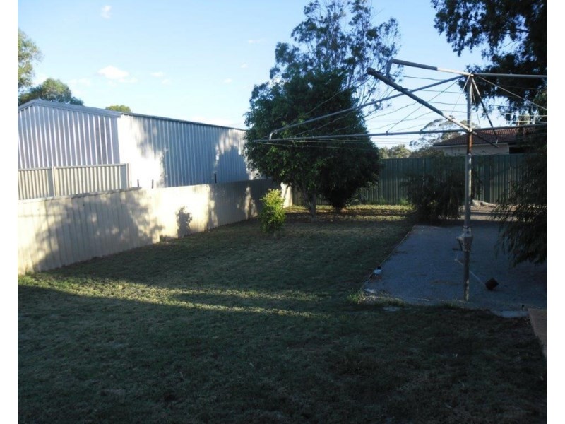 2 Nairn Street, Carnamah WA 6517