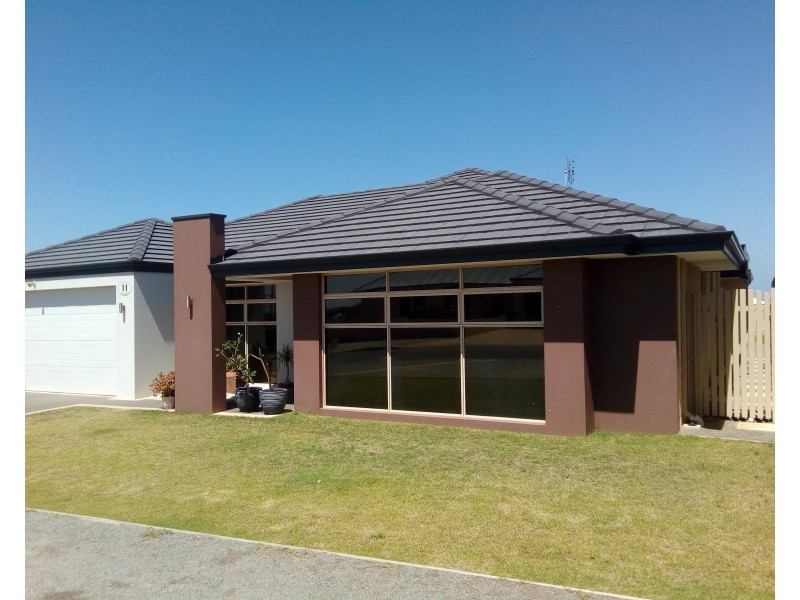 11 Turton Heights, Dongara WA 6525