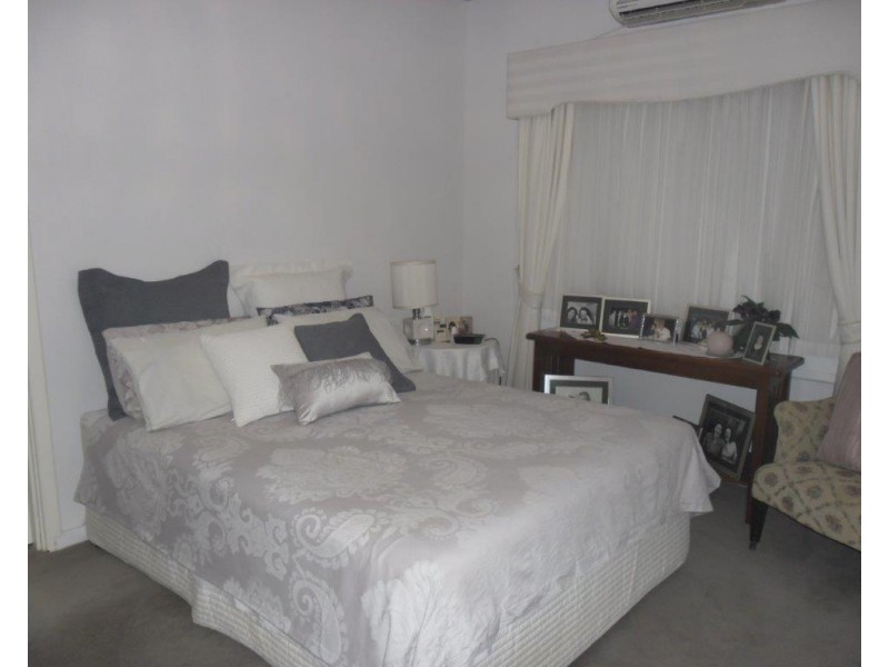 4 Robertson Street, Carnamah WA 6517