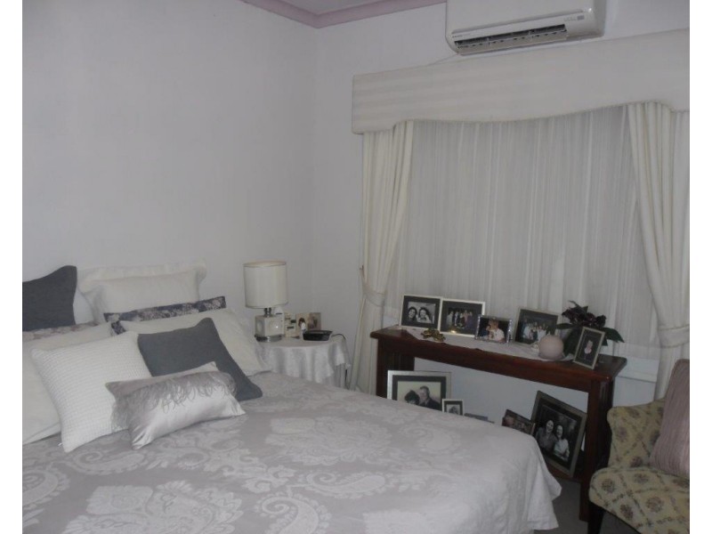 4 Robertson Street, Carnamah WA 6517