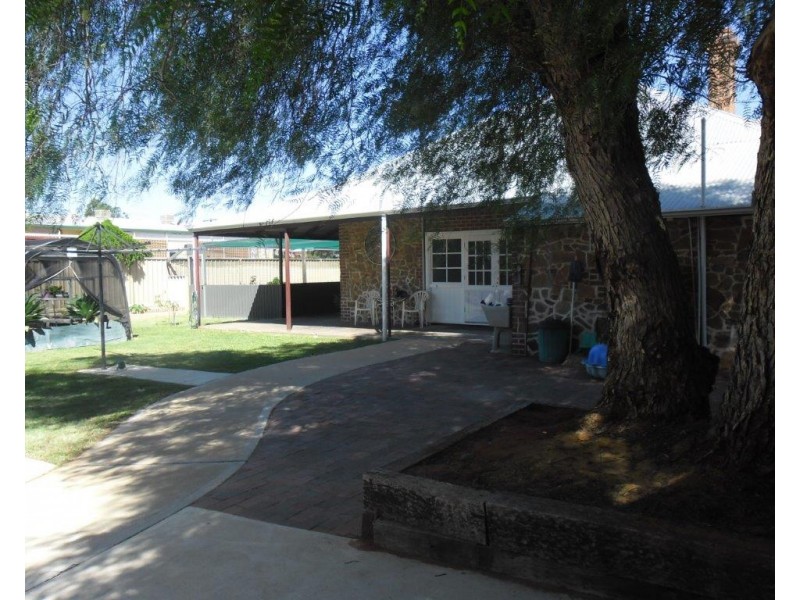 5 MacPherson Street, Carnamah WA 6517