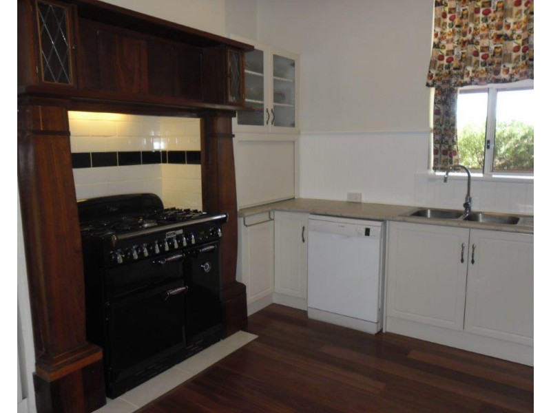 5 MacPherson Street, Carnamah WA 6517