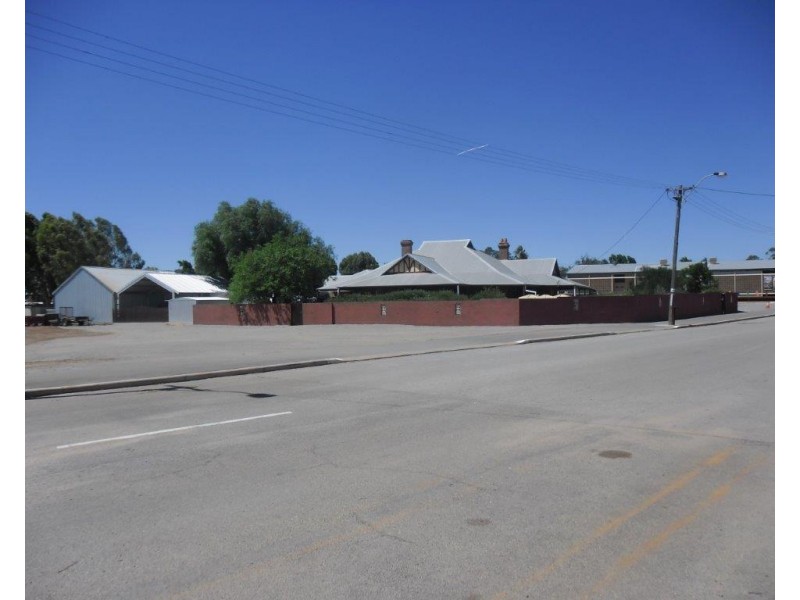 5 MacPherson Street, Carnamah WA 6517