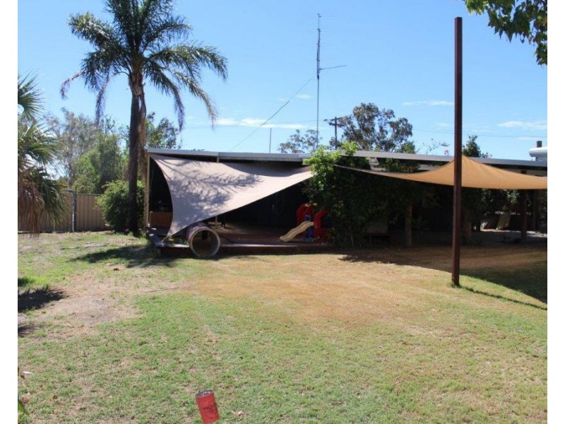 33 Shenton Street, Mingenew WA 6522