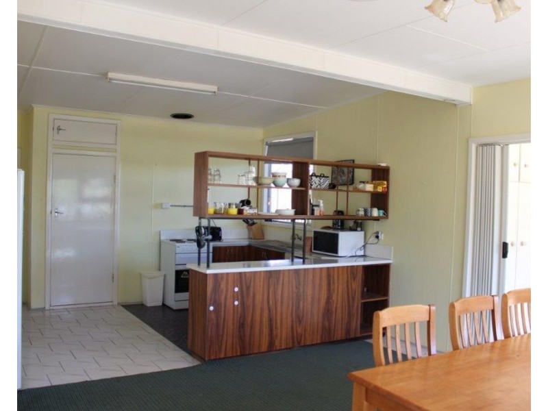 33 Shenton Street, Mingenew WA 6522