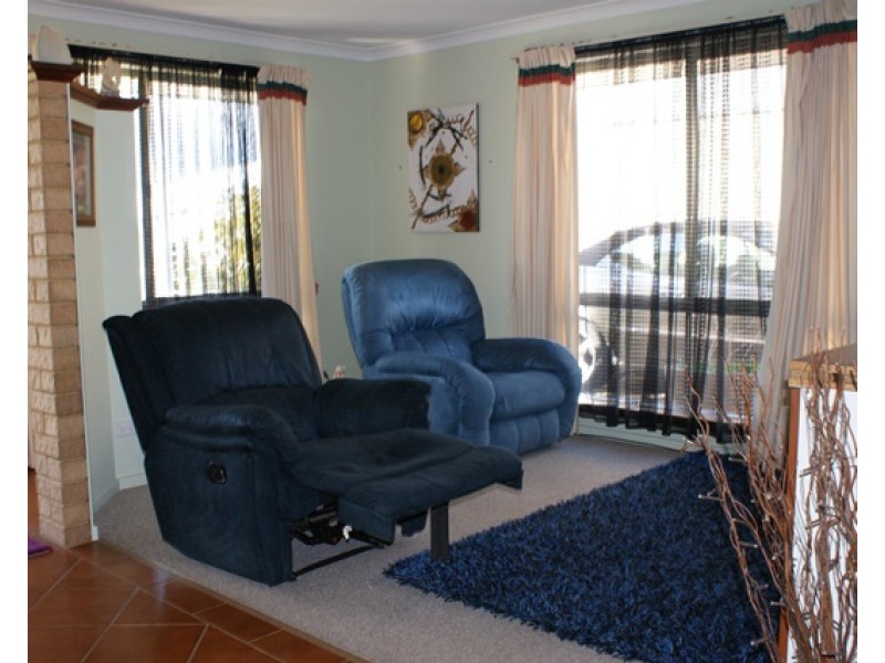 237 POINT LEANDER Drive, Port Denison WA 6525